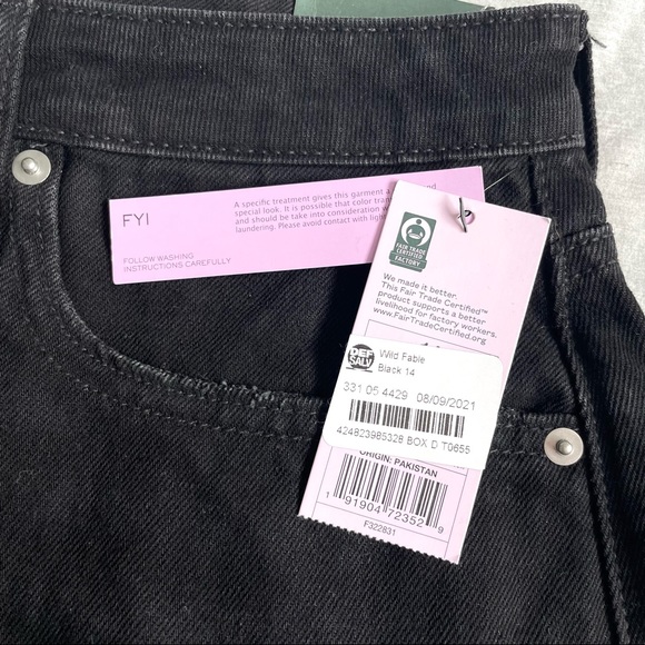 Wild Fable Highest-Rise Mom Jean Rolled Cuff Shorts - 14 - Picture 7 of 9